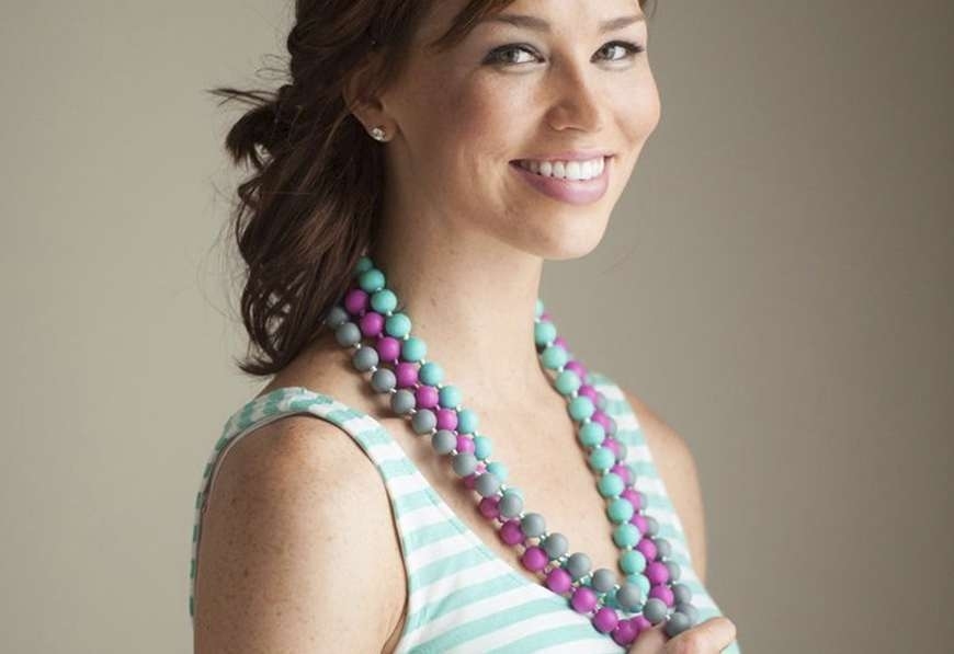 Мамины бусы ITZY RITZY. (Бусы-прорезыватели) 